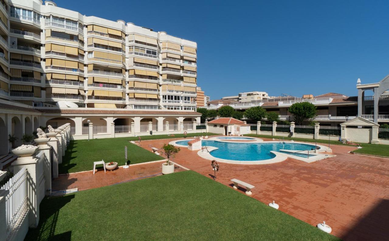Sur Suites Detelina Fuengirola Esterno foto